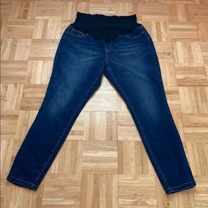 Maternity jeans